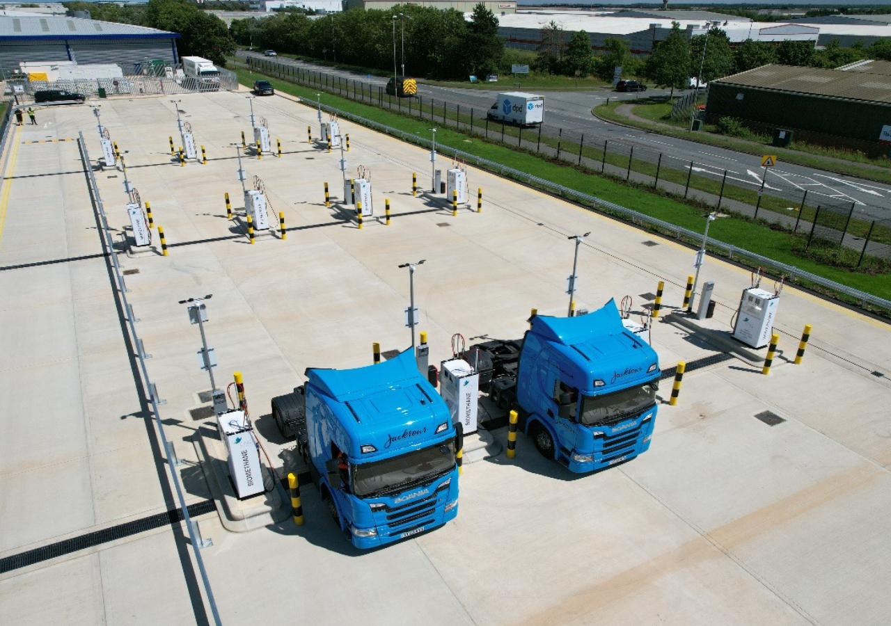 CNG-Corby-B